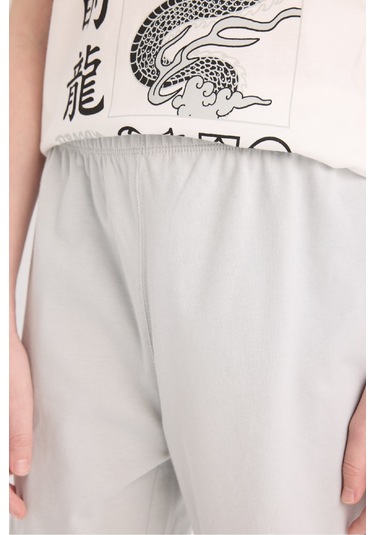 DeFacto Erkek Çocuk 2'li Takım Baskılı Kısa Kollu Tişört Beli Lastikli Şort F1230A825SMWT32 DeFacto Erkek Çocuk 2'li Takım Baskılı Kısa Kollu Tişört Beli Lastikli Şort F1230A825SMWT32