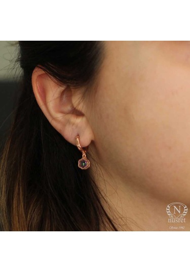 925 Ayar Gümüş Mistik Topaz Taşlı Çiçekli Küpe