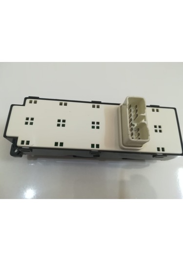 Hyundaı İ20 08-13 Sol Dörtlü Cam Düğmesi 93570 1j100