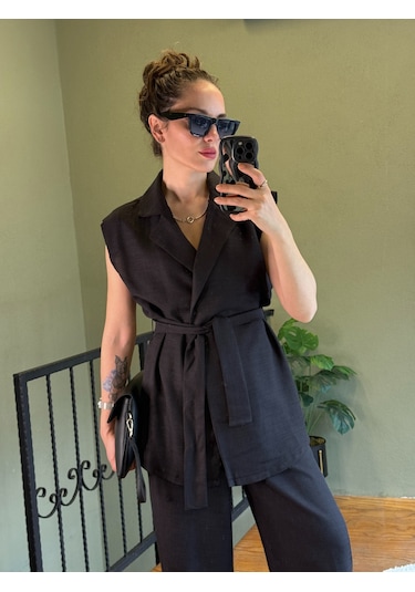 Ali Butik Siyah Keten Kuşak Detaylı Yelekli Takım