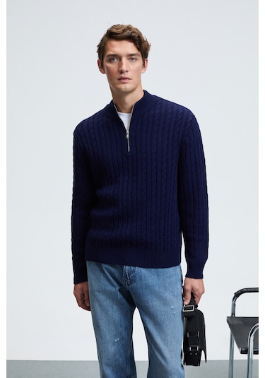 IVAR Erkek Yarım Fermuarlı Dik Yakalı Saç Örgü Desenli Triko Lacivert Kazak
