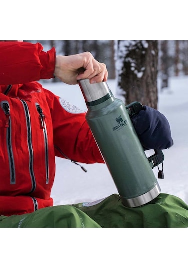 Stanley Klasik Vakumlu Paslanmaz Çelik Termos 1.9 L