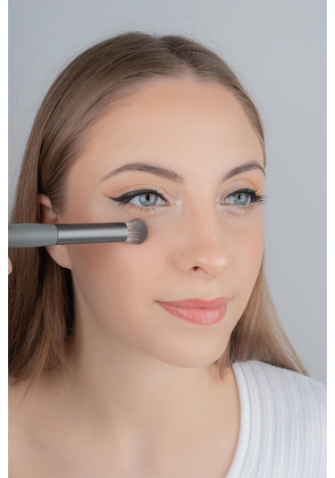 Alix Avien Oval Yapılı Kapatıcı Fırçası Round Brush Aa142