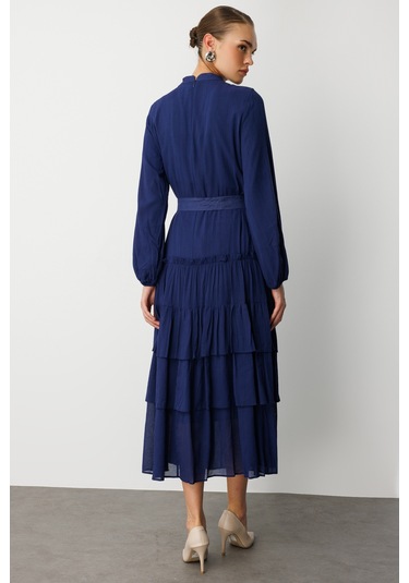 Mizalle Kat Pileli Maksi Lacivert Elbise Lacivert