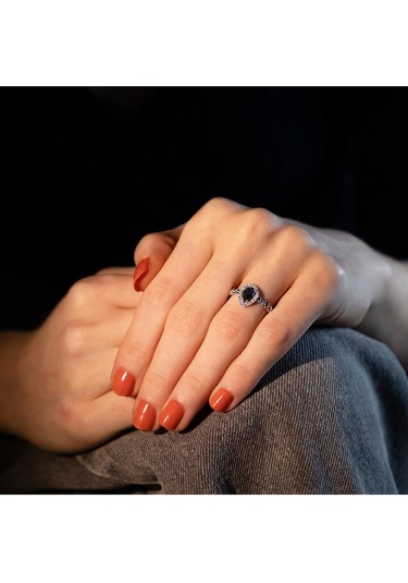 Keops Pırlanta Pırlantalı Damla Safir Taşlı Yüzük