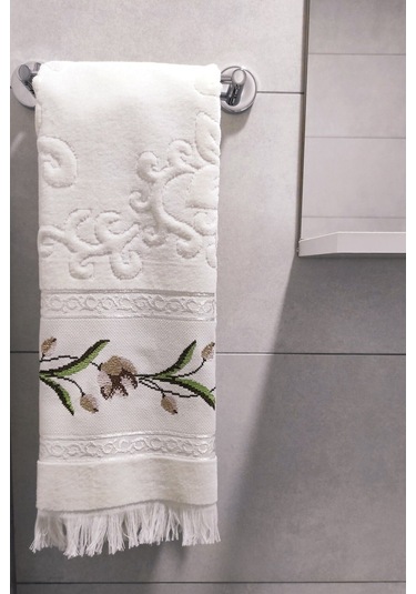 Kanaviçe Nakışlı Güllü Kadife El Yüz Havlusu - 50x90 Cm- Krem Krem Krem