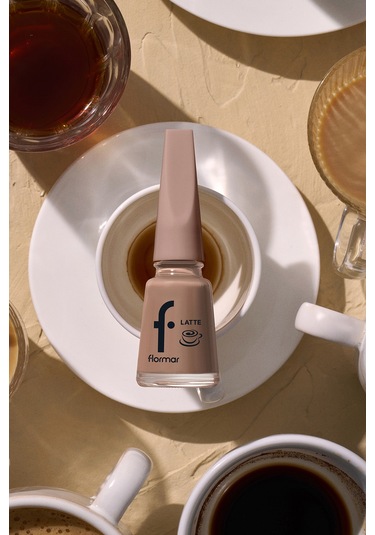 Flormar Latte Nail Enamel Yüksek Pigmentli & Parlak Bitişli Oje 008 Mocha Mıst
