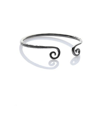 Kadın Lak Siyah Renk Kaplama Ayarlanabilir Açık Band Spiral Formlu Bileklik Siyah