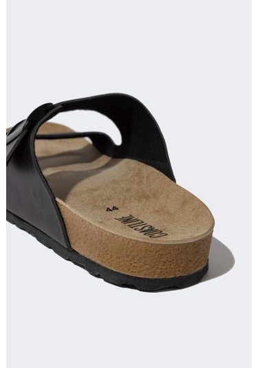 DeFacto Erkek Düz Taban Çift Bantlı Suni Deri Terlik C3754AX24HSBK23