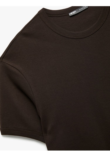 Koton Kısa Kollu Bisiklet Yaka Pamuklu Basic Dar Kalıp Tişört Kahverengi 6wam10086hk Kahve