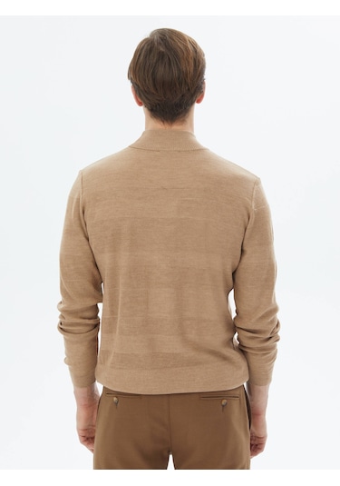 Deve Tüyü Yarım Balıkçı Yaka Jakarlı Yün Karışımlı Triko Bej