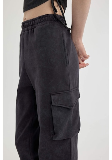 DeFacto Coool Basic Düz Beli Paçası Lastikli Kargo Cepli Jogger Eşofman Altı C1443AX24SPAR226