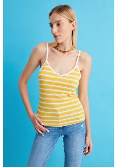 Alexandergardi İnce Askılı Atlet (B22-24400)