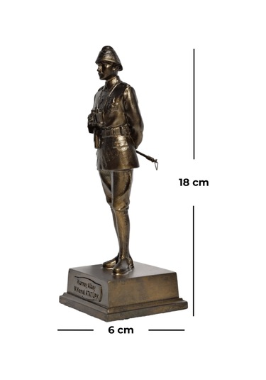 Kurmay Albay Atatürk Heykeli Biblo - Küçük Boy