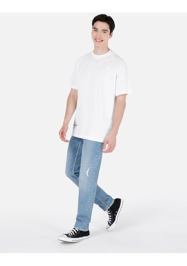 Colins 067 Jack Normal Kesim Orta Bel Düz Paça Mavi Erkek Jean Pantolon Denim Colins 067 Jack Normal Kesim Orta Bel Düz Paça Mavi Erkek Jean Pantolon Denim