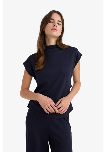 Defacto Slim Fit Dar Kesim Yarım Balıkçı Yaka Pike Kolsuz Bluz F7760ax25aunv135 Lacivert Defacto Slim Fit Dar Kesim Yarım Balıkçı Yaka Pike Kolsuz Bluz F7760ax25aunv135 Lacivert