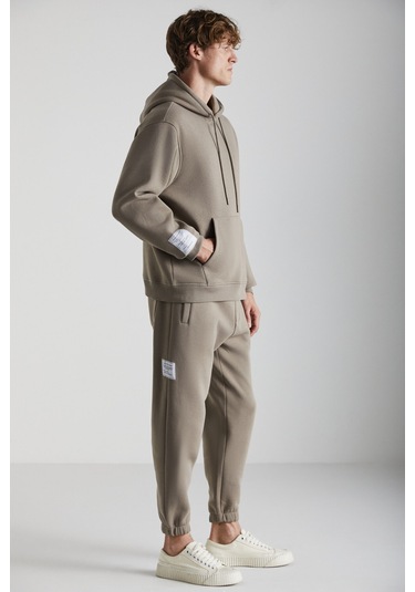 Ashbourne Erkek Oversize Kanguru Cepli Kol Etiket Detaylı Organik Pamuk Vizon Eşofman Takımı