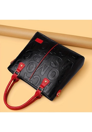 Bayan İçin Trendy Harf Kabartmalı Çanta