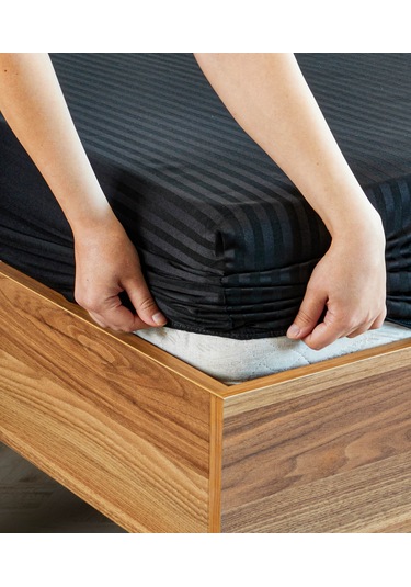 Pamuklu Çizgili Saten Tek Kişilik Lastikli Çarşaf Seti 100 X 200