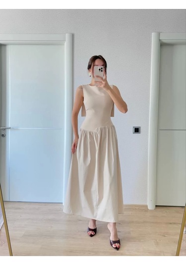 Krep Arkası Kanat Arka Ön Pens Detaylı Uzun Kadın Elbise - Bej Bej