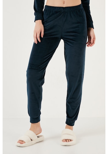 Lela Regular Fit Yumuşak Dokulu Kadife Bayan Pijama Takımı 6094200W4 Lacivert