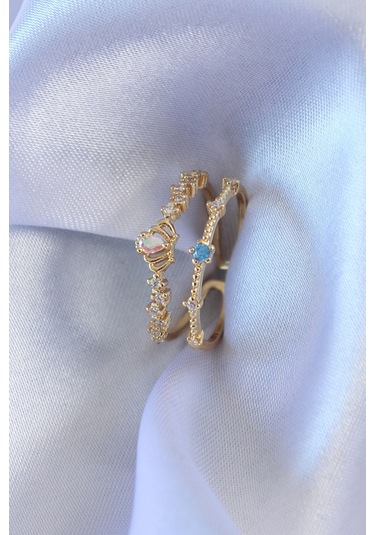 Byk2706 - Gold Renk Zirkon Taşlı Taç Figür Pirinç Kadın Yüzük Diğer