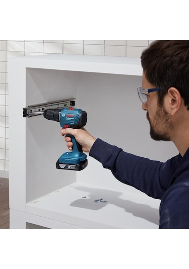 Bosch Professional GSR 185-Li 2Ah Çift Akülü Delme/Vidalama Makinesi - 06019K3000