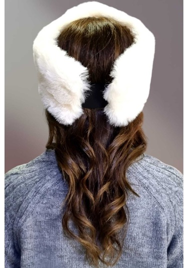 Tezzgelsin Kadın Vegan Kürk Boyunluk Bandana Beyaz