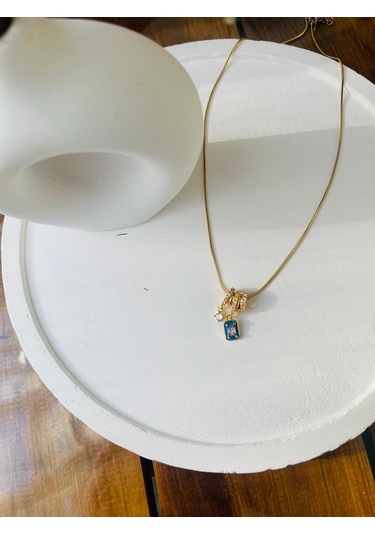 Zirkon Taşlı Charm Model Çelik Kolye