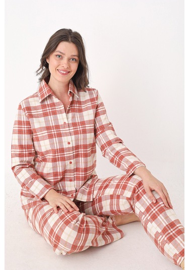 Nbb Kadın Tarçın Önden Düğmeli Çizgili Pijama Takımı Tarcın