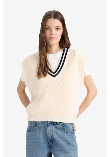 DeFacto Regular Fit V Yaka Triko Süveter S0375AZ25SPER105 Ekru