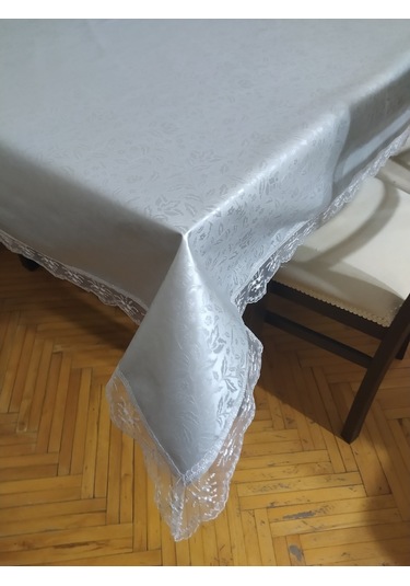 Masa Örtüsü Pvc Dantel Kenar Çiçek Motif