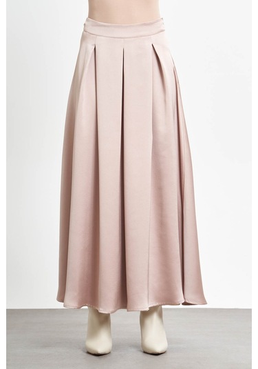 Önü Pileli Saten Bej Etek 001