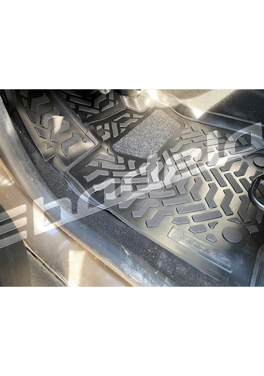 Duster Havuzlu Ithal 5D Paspas Kokusuz Kaucuk Sıyah Tam Uy...