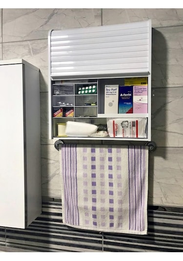 Primanova Panjurlu Ecza ve Banyo Dolabı + İlk Yardım İçerik Seti