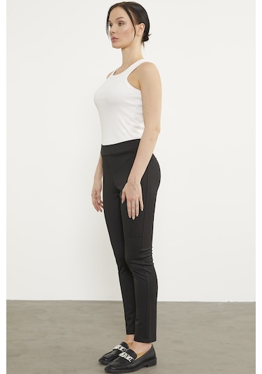 Beli Lastikli Parça Detaylı Tayt - Siyah 001