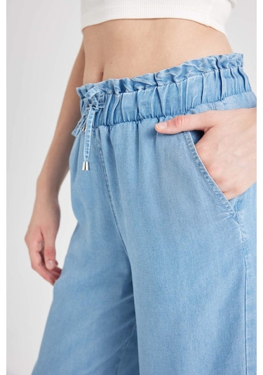 Defacto Culotte Yüksek Bel Kısa Geniş Paça Yırtmaçlı Jean Pantolon B5200AX24SMNM28 Mavi