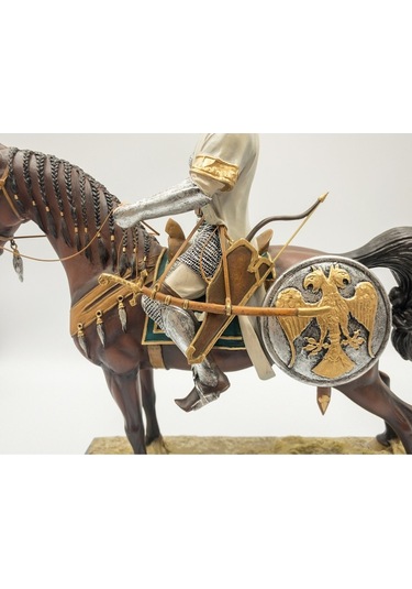 El İşçiliği Boyama Sultan Alparslan Heykel Biblo Dekor