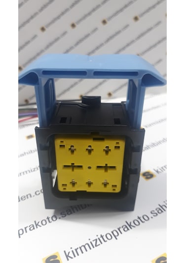 Ford Curıyer Kızdırma Role Soketi