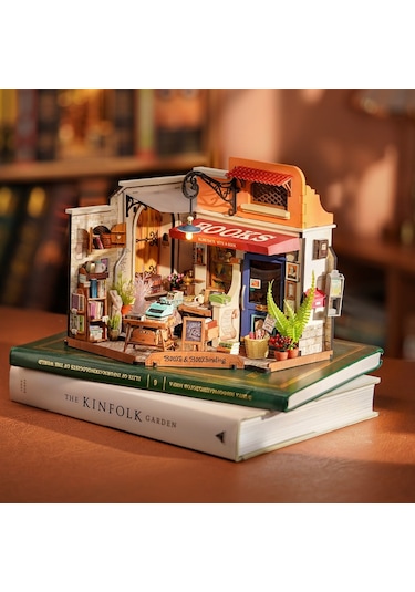 Rolife Corner Bookstore - Kendin Yap Minyatür Maket