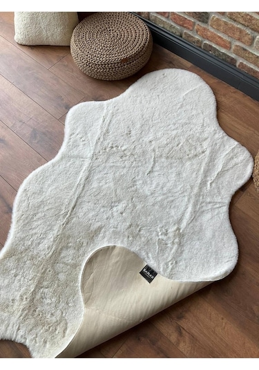 Saraz Halı Tavşan Tüyü Post Peluş Ultra Yumuşak Post Puffy Krem