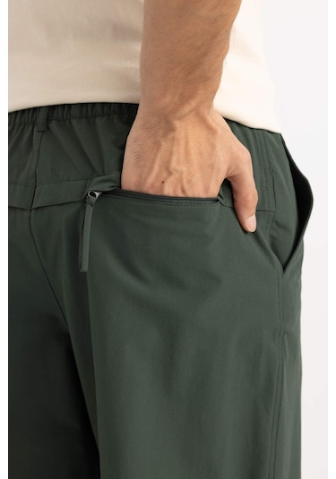 DeFacto Yazlık Pantolon Relax Fit Rahat Kesim Kargo Cepli Beli Paçası Lastikli B4519AX24SPGN542 DeFacto Yazlık Pantolon Relax Fit Rahat Kesim Kargo Cepli Beli Paçası Lastikli B4519AX24SPGN542
