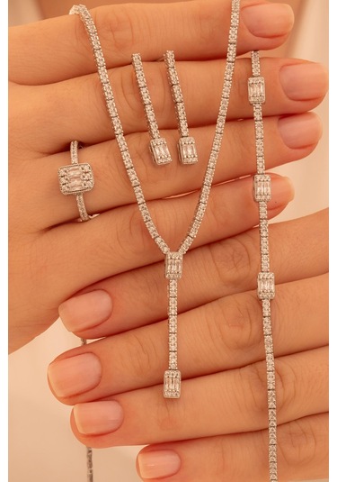 Kadın Gümüş Takı Seti - Süreyya Baget Taşlı Kare Model Kolye, Bileklik, Yüzük, Küpe Tam Set