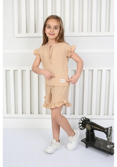 Fırfır Detaylı Şortlu Yazlık Kız Çocuk Takım Bej