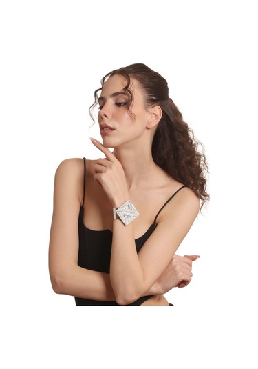 Kadın Lak Gümüş Renk Kaplama Ayarlanabilir Açık Bant Örgü Dokulu Geometrik Figürlü Bileklik Gümüş