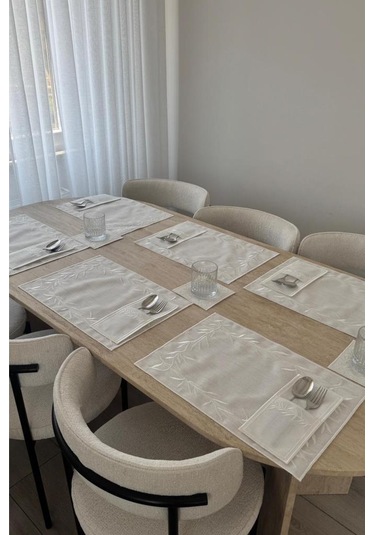 Nazlım Keten Nakışlı Amerikan Servis Takımı 19 Parça Krem Krem