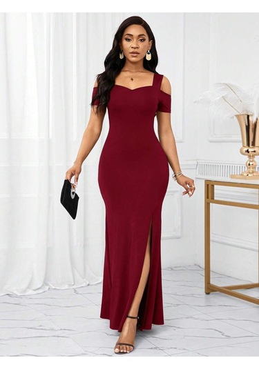 Kadın Omuzlardan Açık Askılı Yırtmaç Detaylı Uzun Ithal Krep Elbi Bordo