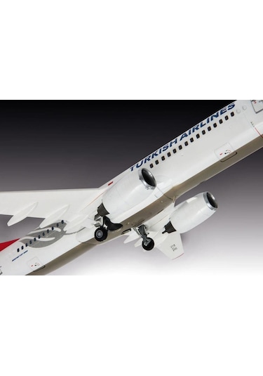 Revell Türk Hava Yolları Boeing 737-800 03772
