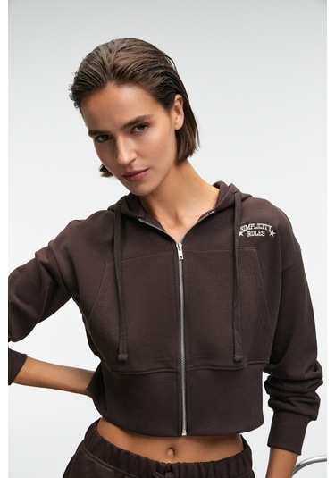 Grımelange Elara Kadın Metal Fermuarlı Nakışlı Kapüşonlu Crop Koyu Kahverengi Sweatshirt Koyu Kahverengi