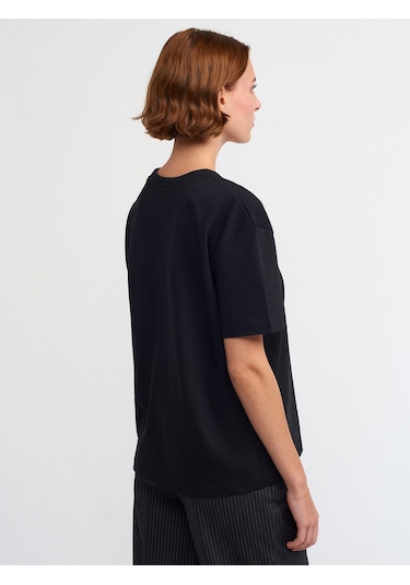 Dilvin Dekoratif Dikişli Bisiklet Yaka Tshirt  Siyah